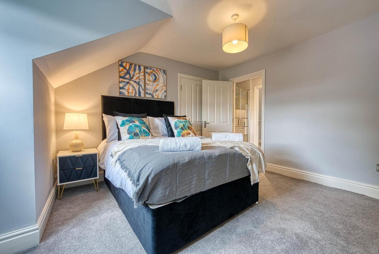 Spacious Nottingham Abode - Sleeps 16 Ngoại thất bức ảnh